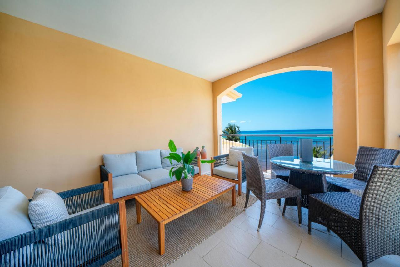 Condo Surf 405 - Luxury Oceanview Beachfront 3 Bedroom With Gym - At El Faro Condos Плая-дель-Кармен Экстерьер фото